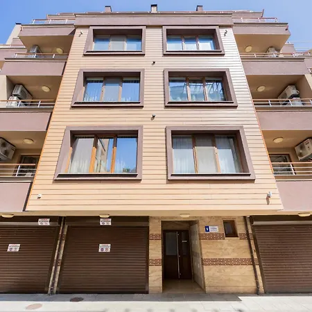 Апартамент Marea 1